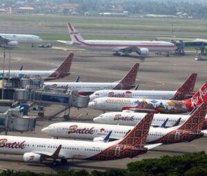 TOP 10 Travel Bandung Bandara Soekarno Hatta 24 Jam Cepat Ontime   Travel Bandung Bandara Soetta 300x255 